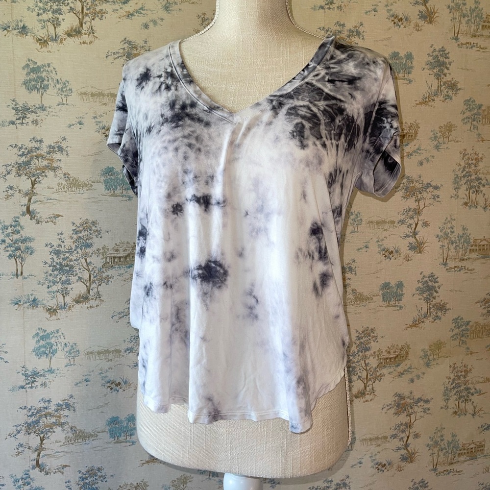 American Eagle Soft and Sexy Tee, size small